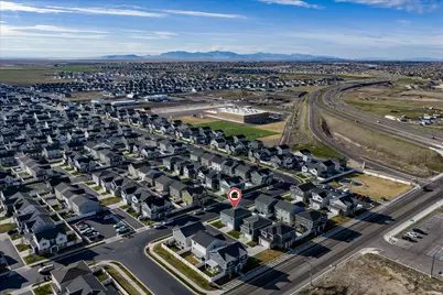 3261 S Burkhill Ln, Syracuse, UT 84075 - Photo 40