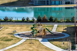 3261 S Burkhill Ln, Syracuse, UT 84075 - Photo 54