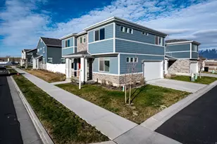 3261 S Burkhill Ln, Syracuse, UT 84075 - Photo 34