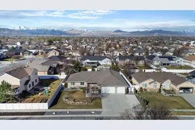 12252 S Margaret Rose Dr, Riverton, UT 84065 - Photo 6
