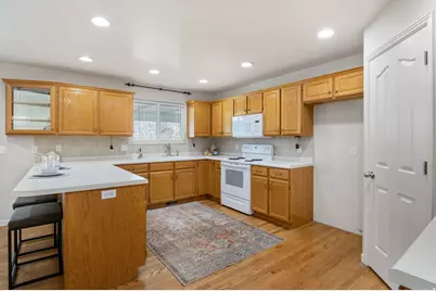 12252 S Margaret Rose Dr, Riverton, UT 84065 - Photo 12