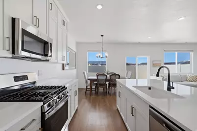 797 W 700 S, American Fork, UT 84003 - Photo 4