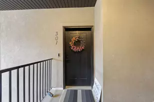 13526 S Poole Dr W, Herriman, UT 84096 - Photo 2