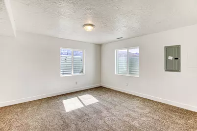 454 S Corner View Dr E, Tooele, UT 84074 - Photo 46