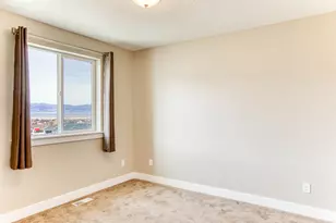 454 S Corner View Dr E, Tooele, UT 84074 - Photo 38