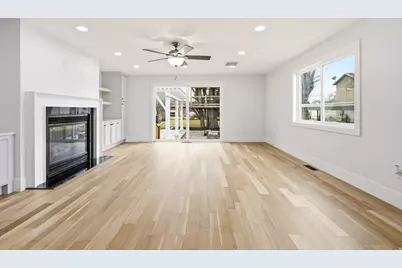 364 E 1600 S, Orem, UT 84058 - Photo 16