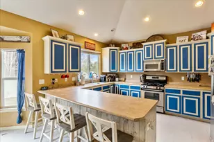 7032 W 8130 St S, West Jordan, UT 84081 - Photo 14