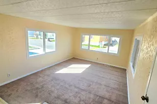 680 N Main, Kaysville, UT 84037 - Photo 6