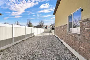 1899 S 3720 W, Syracuse, UT 84075 - Photo 32