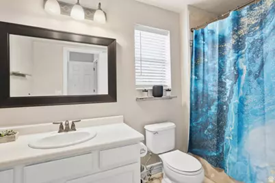 687 W 2025 N, Centerville, UT 84014 - Photo 20