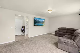 687 West 2025 North, Centerville, UT 84014 - Photo 14