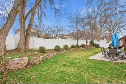 687 W 2025 N, Centerville, UT 84014 - Photo 34