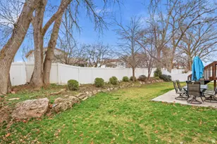 687 West 2025 North, Centerville, UT 84014 - Photo 34