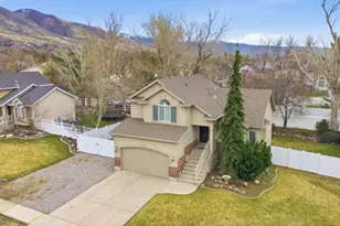 687 West 2025 North, Centerville, UT 84014 - Photo 40
