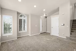 687 West 2025 North, Centerville, UT 84014 - Photo 2