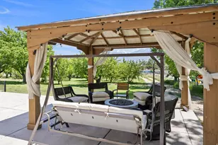 1890 W Rock Hollow Rd, Bluffdale, UT 84065 - Photo 20