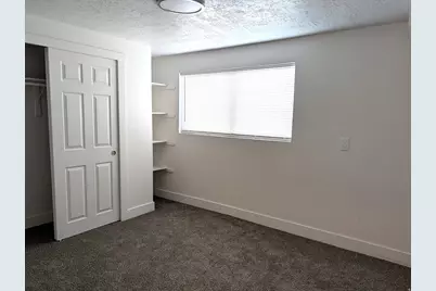 282 E 925 S, Layton, UT 84041 - Photo 12