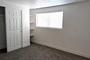 282 E 925 S, Layton, UT 84041 - Photo 12