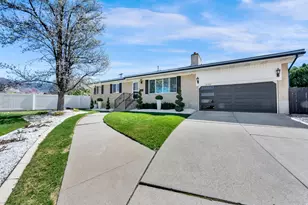 2140 E Nye Cir S, Cottonwood Heights, UT 84121 - Photo 1