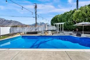 2140 E Nye Cir S, Cottonwood Heights, UT 84121 - Photo 34