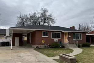 1130 E Hillcrest S, Springville, UT 84663 - Photo 2