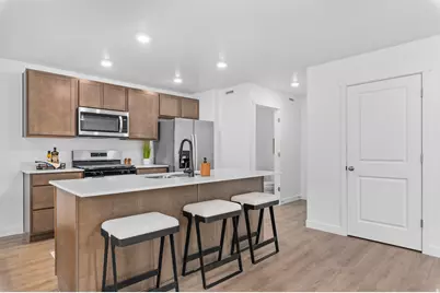 124 E Glencoe Dr #1049, Lehi, UT 84048 - Photo 4