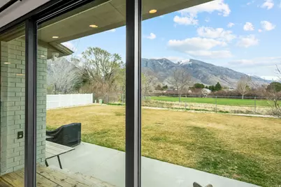 10686 N Jerling Dr, Highland, UT 84003 - Photo 10