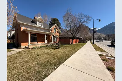 305 E 300 S, Provo, UT 84606 - Photo 2