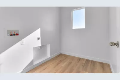 284 E Levengrove Dr #230, Lehi, UT 84048 - Photo 14