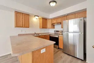 935 N 1125 W, Layton, UT 84041 - Photo 2