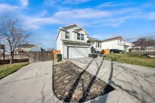 437 E 740 N, Tooele, UT 84074 - Photo 4