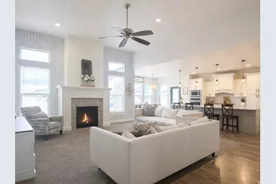 2216 N 3430 W, Clinton, UT 84015 - Photo 4