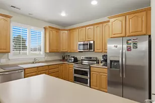 4724 W Wagon Train Dr S, Herriman, UT 84096 - Photo 8