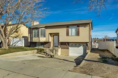 3552 W 5585 S, Taylorsville, UT 84129 - Photo 2