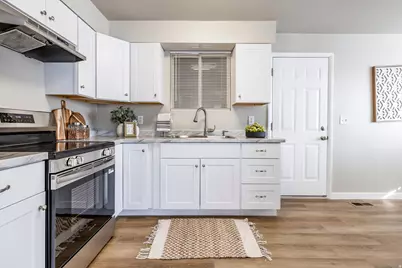 2978 Alane St, West Valley, UT 84120 - Photo 8