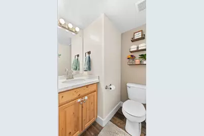 422 N 1322 E, Lehi, UT 84043 - Photo 8