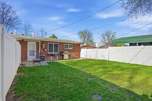 4365 S Rose Garden Ln, Millcreek, UT 84124 - Photo 16