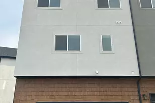 37 E Vantage Dr, North Salt Lake, UT 84054 - Photo 4