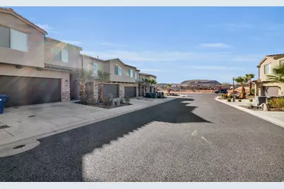 506 N Sol Grande Ln, Washington, UT 84780 - Photo 42