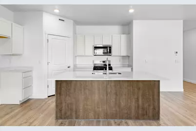 300 E Levengrove Dr N #232, Lehi, UT 84048 - Photo 4