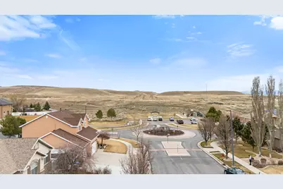 7956 S Cricket Ln W, West Jordan, UT 84081 - Photo 38