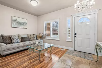 7956 S Cricket Ln W, West Jordan, UT 84081 - Photo 4