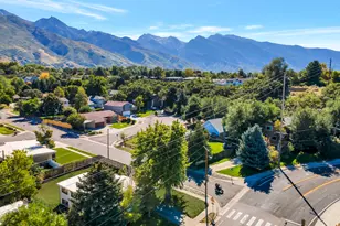 7535 S 2700 E, Salt Lake City, UT 84121 - Photo 24