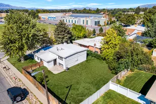 7535 S 2700 E, Salt Lake City, UT 84121 - Photo 30