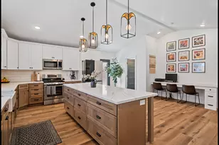 3433 S 525 W, Bountiful, UT 84010 - Photo 8