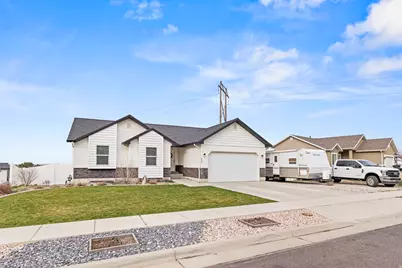 624 S 900 E, Brigham City, UT 84302 - Photo 2