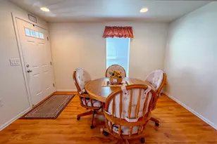 61 Cottonwood Ln, Hurricane, UT 84737 - Photo 2