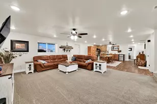 6685 W 10125 N, Tremonton, UT 84337 - Photo 26