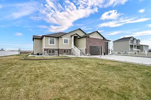 6685 W 10125 N, Tremonton, UT 84337 - Photo 32