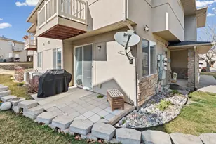 6633 W Yellow Poppy Dr, West Jordan, UT 84081 - Photo 2